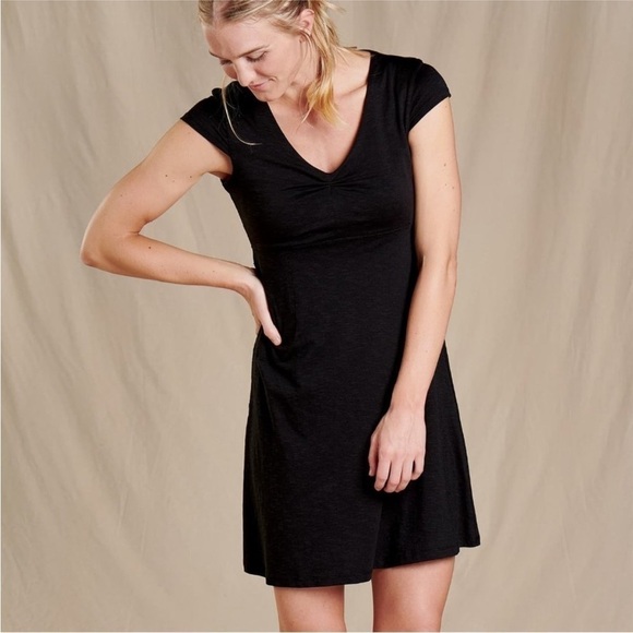 Toad & Co (Horny Toad)  - Rosemarie A-Line Dress in Black, size Extra Small - Picture 1 of 10